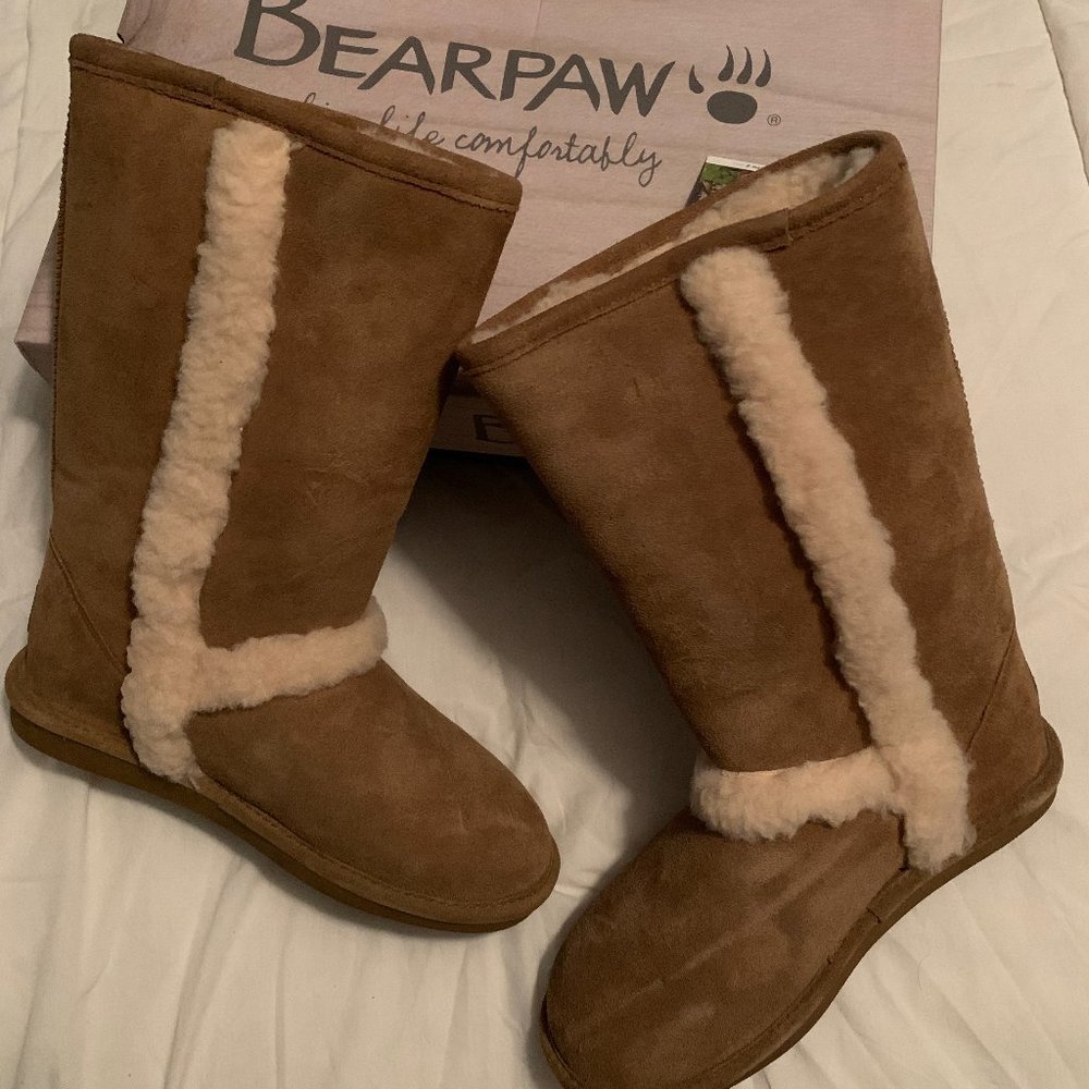 NWOT BEARPAW BOOTS BRAND NEW!!